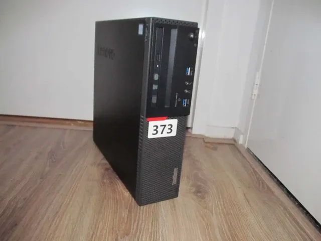 Lenovo - thinkcentre i7-6700 win10 - desktop - afbeelding 1 van  2