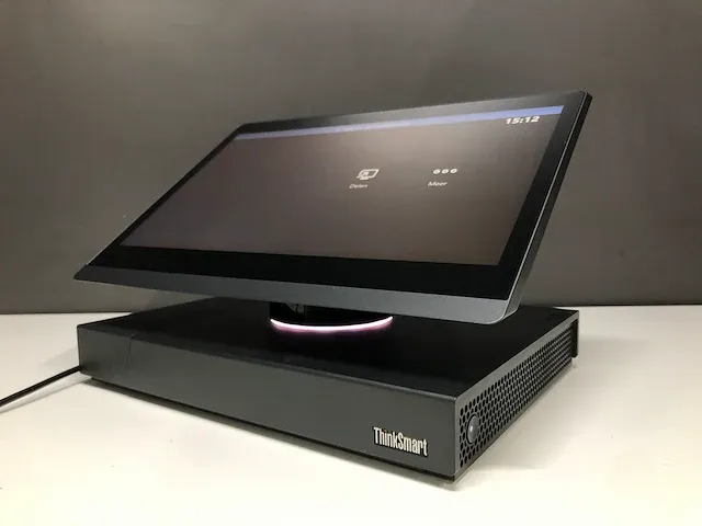 Lenovo - thinksmart hub 500 - afbeelding 1 van  15