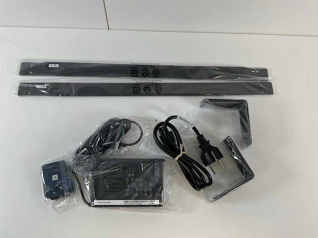 Lenovo (12bw0002ge), thinksmart core(tm) i5 11th gen, 8 gb ram, 256 gb ssd one for microsoft team rooms (new) - afbeelding 5 van  13