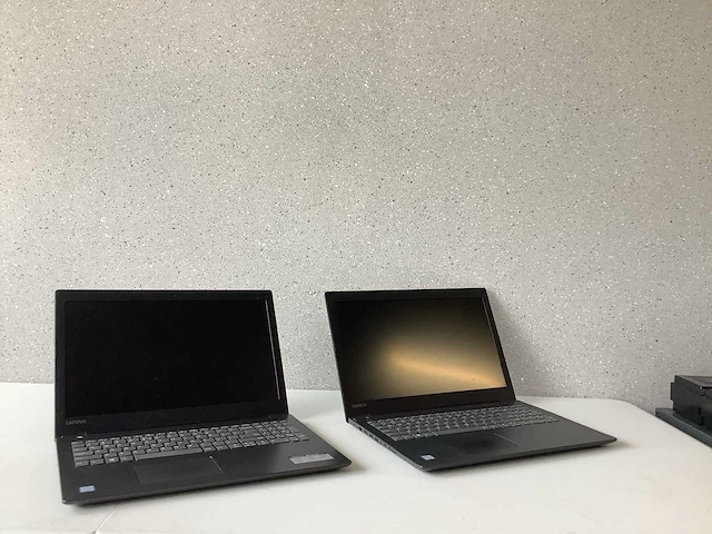 Lenovo ideapad 330 laptop (2x) - afbeelding 2 van  8