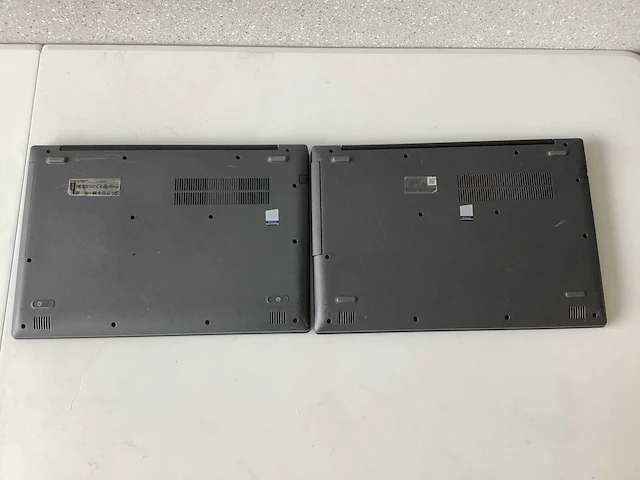 Lenovo ideapad 330 laptop (2x) - afbeelding 7 van  8
