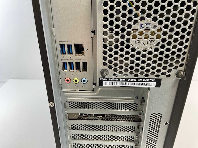 Lenovo p520, xeon(r) w-2135, 64 gb ram, 512 gb nvme, amd radeon pro w6400 4 gb workstation - afbeelding 6 van  6
