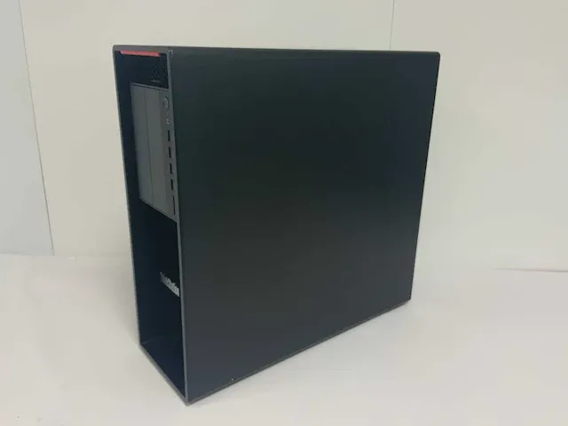 Lenovo p520, xeon(r) w-2135, 64 gb ram, 512 gb nvme, nvidia quadro p1000 4 gb workstation - afbeelding 2 van  4