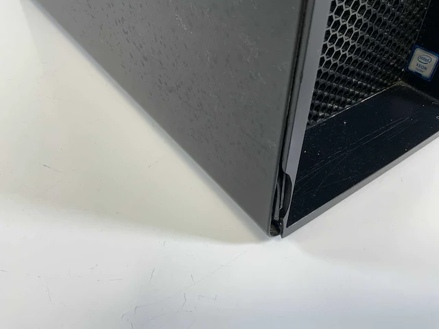 Lenovo p520, xeon(r) w-2135, 64 gb ram, 512 gb nvme, nvidia quadro p1000 4 gb workstation - afbeelding 4 van  6
