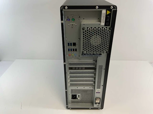 Lenovo p520, xeon(r) w-2135, 64 gb ram, 512 gb nvme, nvidia quadro p1000 4 gb workstation - afbeelding 5 van  6