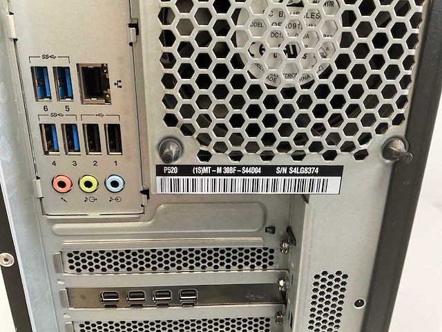 Lenovo p520, xeon(r) w-2135, 64 gb ram, 512 gb nvme, nvidia quadro p1000 4 gb workstation - afbeelding 6 van  6