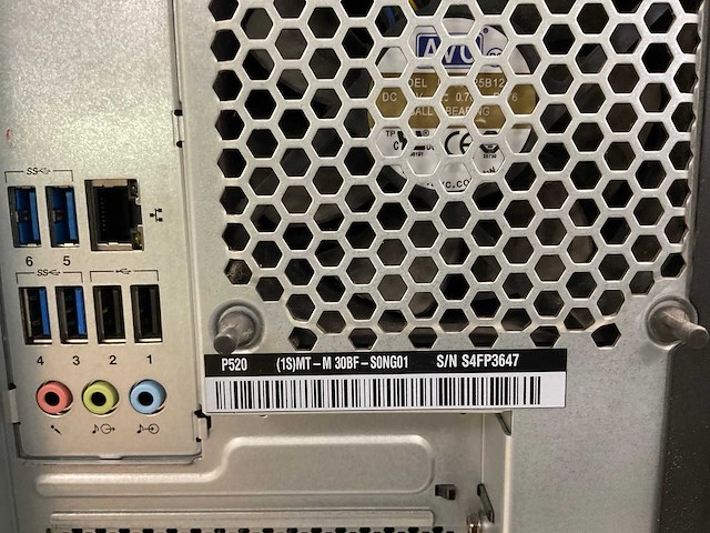 Lenovo p520, xeon(r) w-2135, 64 gb ram, no hdd, nvidia quadro p1000 4 gb workstation - afbeelding 6 van  6