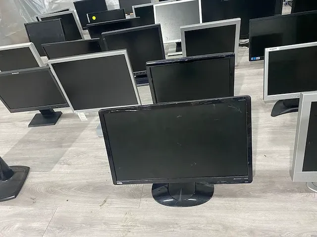 Lenovo, phillips, sony, aoc, nec & lg - monitor (43x) - afbeelding 2 van  14