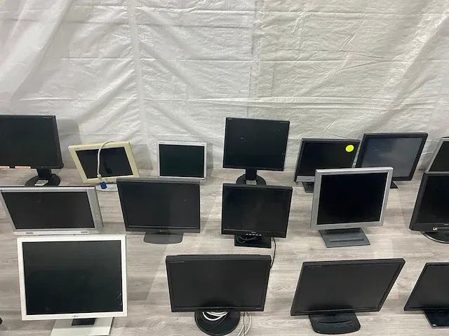 Lenovo, phillips, sony, aoc, nec & lg - monitor (43x) - afbeelding 14 van  14
