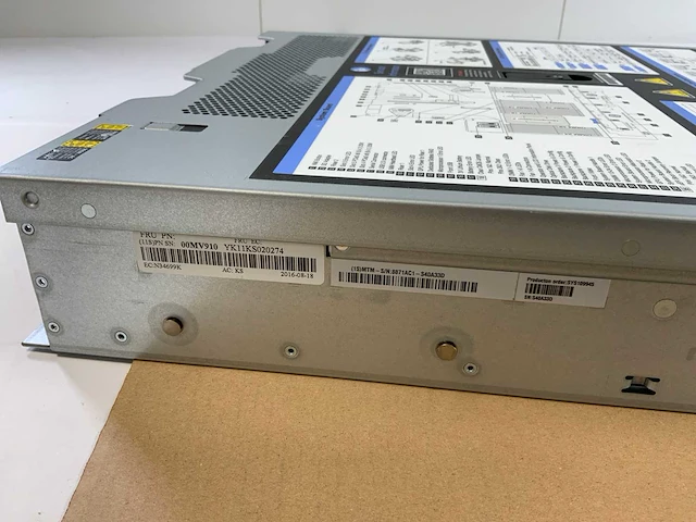Lenovo system x3650 m5 (8871ac1), 2x xeon(r) e5-2650 v4, 8x 32 gb ram, no hdd rack mount chassis - afbeelding 2 van  10