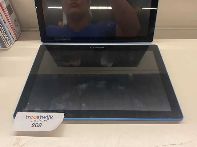 Lenovo tablet (2x) - afbeelding 3 van  3