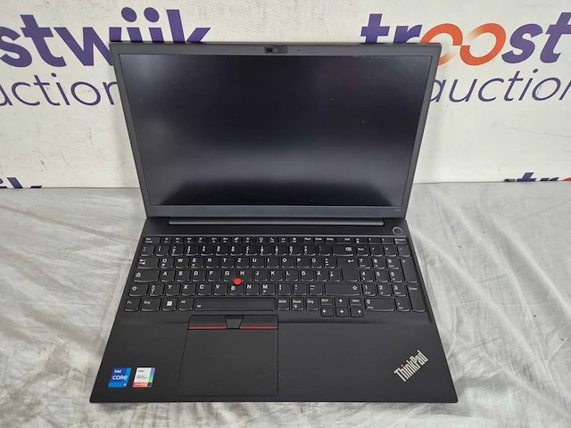 Lenovo thinkpad e15 gen4 15.6" fullhd laptop - intel core i7-1255u - 16gb ram - 512gb nvme ssd - wi-fi 6 (802.11ax) - windows 11 pro zwart - afbeelding 3 van  3