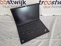 Lenovo thinkpad e15 notebook - (15.6") 1920 x 1080 -16 gb ddr4-sdram - 512 gb ssd - windows 10 pro zwart - afbeelding 3 van  3
