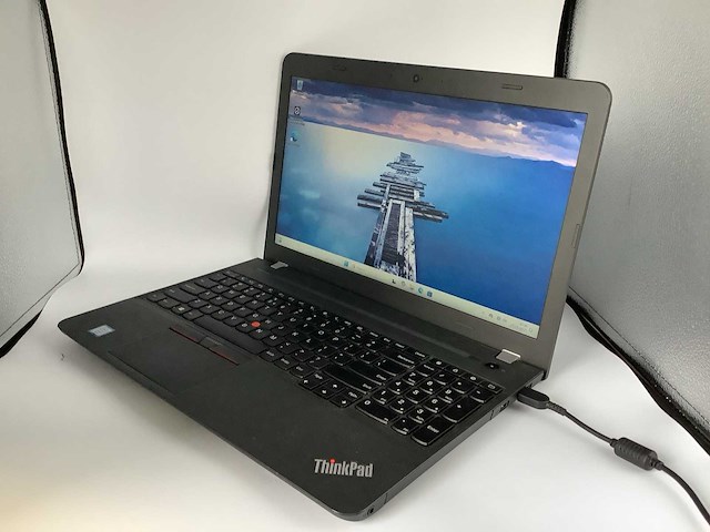 Lenovo thinkpad e560 laptop - afbeelding 4 van  6
