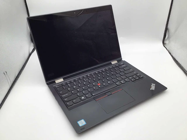 Lenovo thinkpad l380 yoga touch laptop - afbeelding 1 van  10