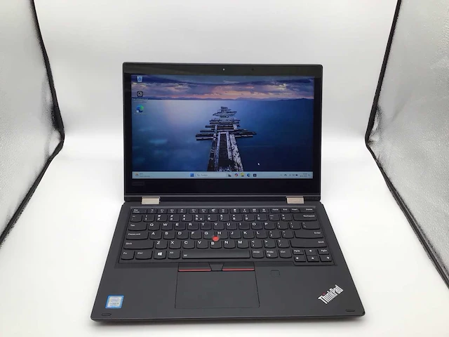 Lenovo thinkpad l380 yoga touch laptop - afbeelding 1 van  9