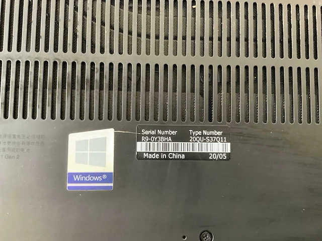 Lenovo thinkpad p1 gen 2 15.5", core(tm) i7 9th gen, 32 gb ram, 512 gb nvme laptop - afbeelding 7 van  7