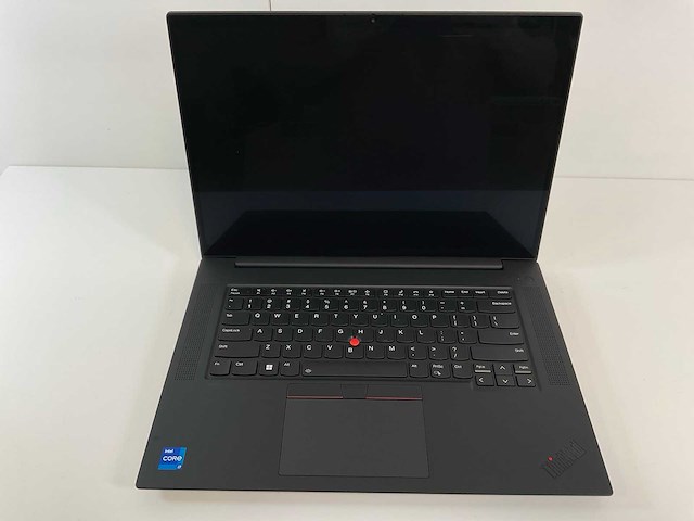 Lenovo thinkpad p1 gen 3 15.5”, core(tm) i7 10th gen, 32 gb ram, no hdd, nvidia quadro t1000 4 gb laptop - afbeelding 1 van  7