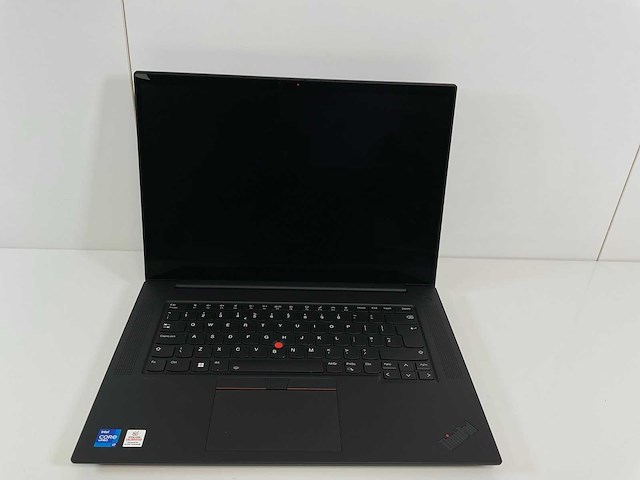 Lenovo thinkpad p1 gen 4i 16”, core(tm) i7 11th gen, 32 gb ram, 1 tb nvme, nvidia corp. tu117 glm 4 gb laptop - afbeelding 1 van  7