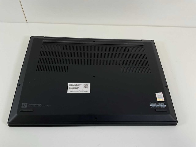 Lenovo thinkpad p1 gen 4i 16”, core(tm) i7 11th gen, 32 gb ram, 1 tb nvme, nvidia corp. tu117 glm 4 gb laptop - afbeelding 6 van  7