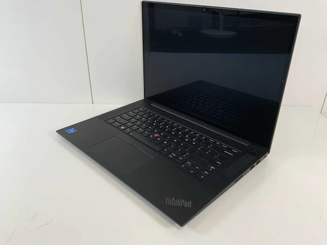 Lenovo thinkpad p1 gen 4i 16", core(tm) i7 11th gen, 64 gb ram, 2 tb nvme laptop - afbeelding 3 van  7