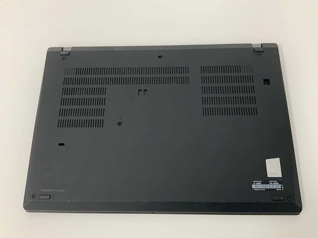 Lenovo thinkpad p14s gen 2a laptop - afbeelding 3 van  3
