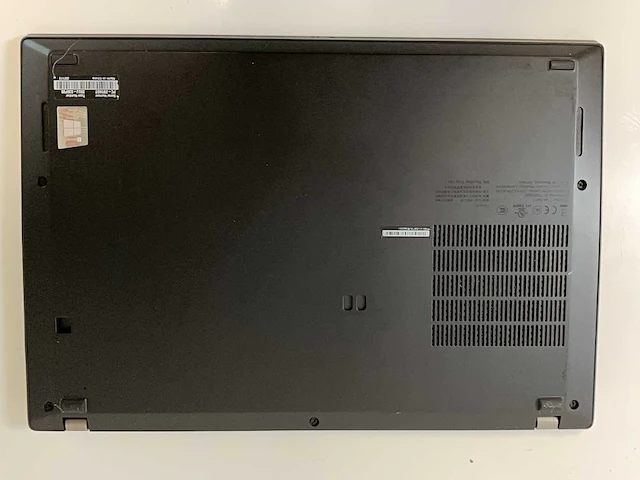 Lenovo thinkpad t14s g1 14”, amd ryzen 7 pro 4750u, 16 gb ram, 512 gb nvme, amd radeon rx vega 6 ryzen 4000 laptop - afbeelding 6 van  7