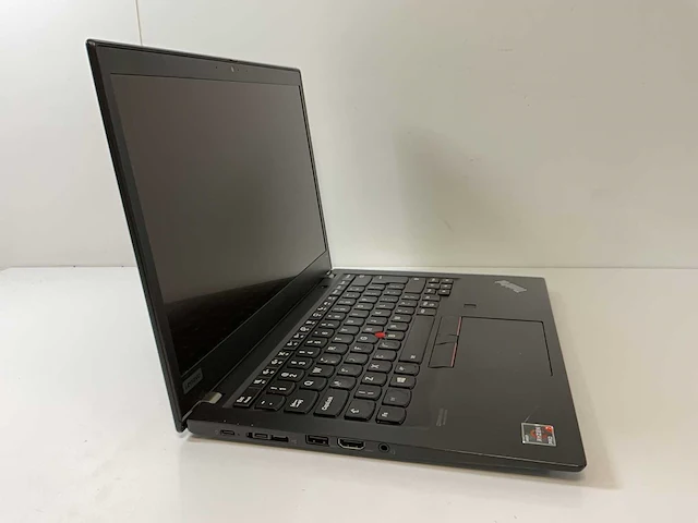 Lenovo thinkpad t14s g1 14”, amd ryzen 7 pro 4750u, 16 gb ram, 512 gb nvme, amd radeon rx vega 6 ryzen 4000 laptop - afbeelding 1 van  5