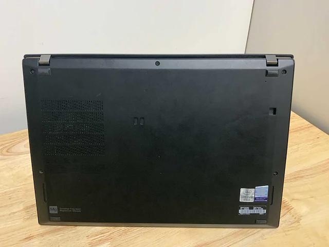 Lenovo thinkpad t14s gen 1 laptop - afbeelding 4 van  6