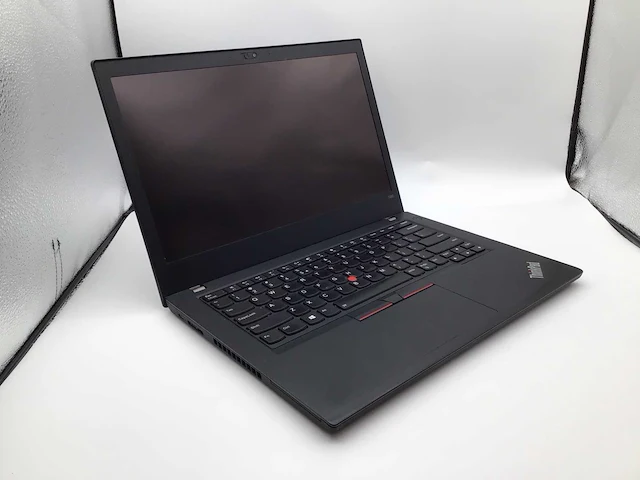Lenovo thinkpad t480 touch laptop - afbeelding 1 van  9