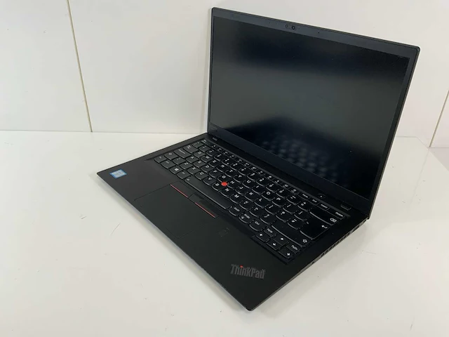 Lenovo thinkpad x1 carbon 6th 14", core(tm) i7 8th gen, 16 gb ram, 256 gb nvme laptop - afbeelding 3 van  7
