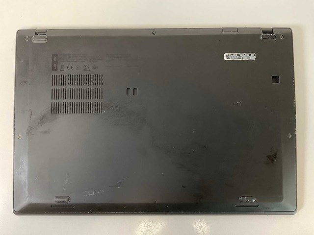 Lenovo thinkpad x1 carbon 6th 14”, core(tm) i7 8th gen, 16 gb ram, 256 gb nvme laptop - afbeelding 6 van  7