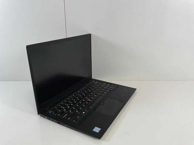 Lenovo thinkpad x1 carbon 6th 14”, core(tm) i7 8th gen, 16 gb ram, 256 gb nvme laptop - afbeelding 2 van  7