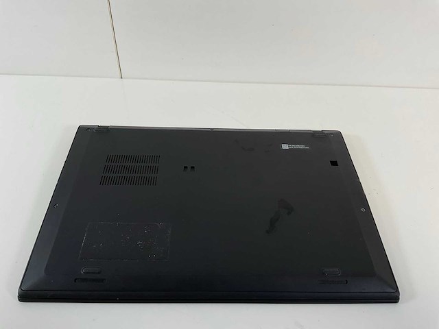Lenovo thinkpad x1 carbon 6th 14”, core(tm) i7 8th gen, 16 gb ram, 256 gb nvme laptop - afbeelding 6 van  7