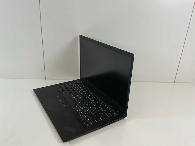 Lenovo thinkpad x1 carbon 6th 14”, core(tm) i7 8th gen, 16 gb ram, 256 gb nvme laptop - afbeelding 3 van  7