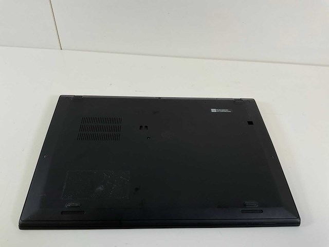 Lenovo thinkpad x1 carbon 6th 14”, core(tm) i7 8th gen, 16 gb ram, 256 gb nvme laptop - afbeelding 6 van  7
