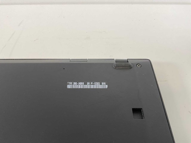 Lenovo thinkpad x1 carbon 6th 14”, core(tm) i7 8th gen, 16 gb ram, 256 gb nvme laptop - afbeelding 7 van  7