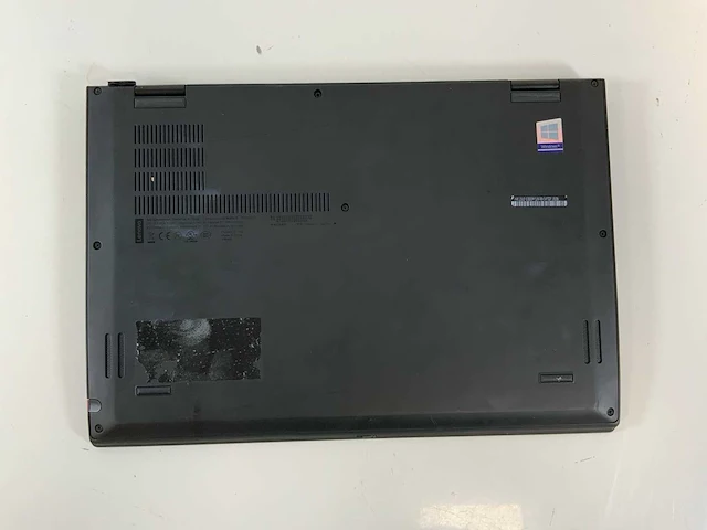 Lenovo thinkpad x1 carbon 6th 14", core(tm) i7 8th gen, 16 gb ram, no hdd laptops (2x) - afbeelding 15 van  16