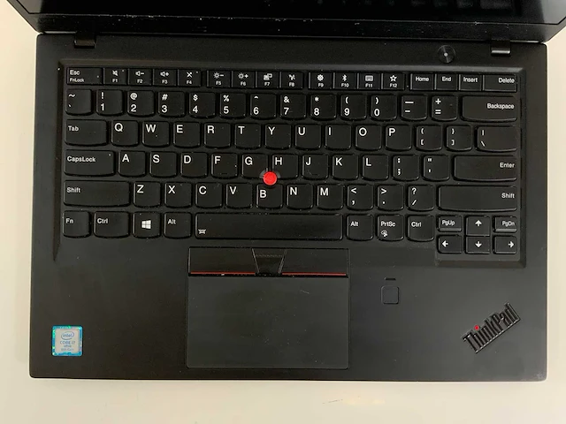 Lenovo thinkpad x1 carbon 6th 14", core(tm) i7 8th gen, 16 gb ram, no hdd laptops (2x) - afbeelding 4 van  15