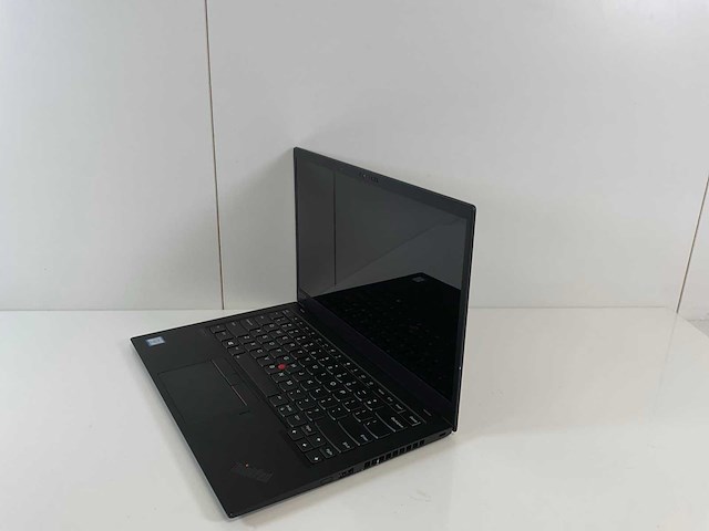 Lenovo thinkpad x1 carbon 7th 14”, core(tm) i7 8th gen, 16 gb ram, 256 gb nvme laptop - afbeelding 3 van  7