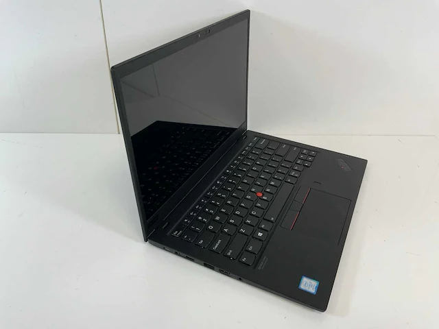 Lenovo thinkpad x1 carbon 7th gen 14", core(tm) i7 8th gen, 16 gb ram, 256 gb nvme laptop - afbeelding 2 van  7