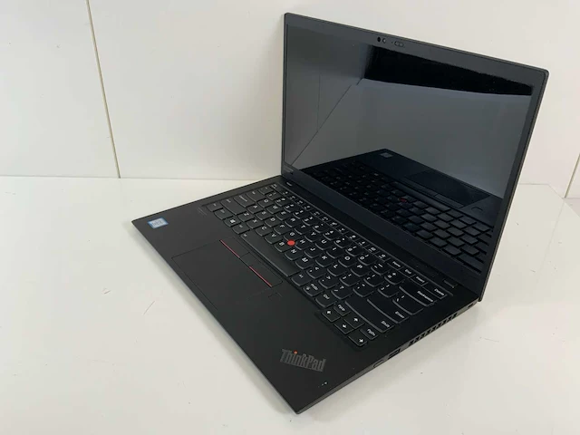 Lenovo thinkpad x1 carbon 7th gen 14", core(tm) i7 8th gen, 16 gb ram, 256 gb nvme laptop - afbeelding 3 van  7