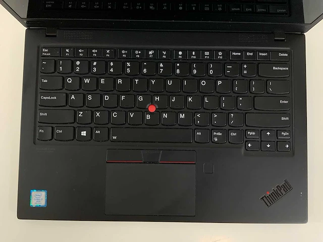 Lenovo thinkpad x1 carbon 7th gen 14", core(tm) i7 8th gen, 16 gb ram, 256 gb nvme laptop - afbeelding 4 van  7