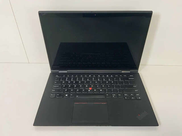 Lenovo thinkpad x1 yoga 3rd 14”, core(tm) i7 8th gen, 16 gb ram, 256 gb nvme laptop - afbeelding 1 van  8
