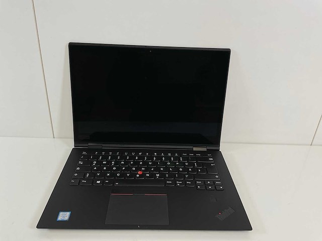 Lenovo thinkpad x1 yoga 3rd 14”, core(tm) i7 8th gen, 16 gb ram, 256 gb nvme laptop - afbeelding 1 van  7
