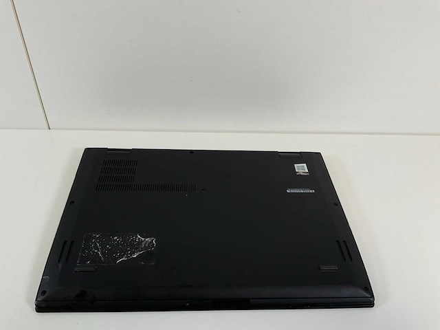 Lenovo thinkpad x1 yoga 3rd 14”, core(tm) i7 8th gen, 16 gb ram, 256 gb nvme laptop - afbeelding 6 van  7