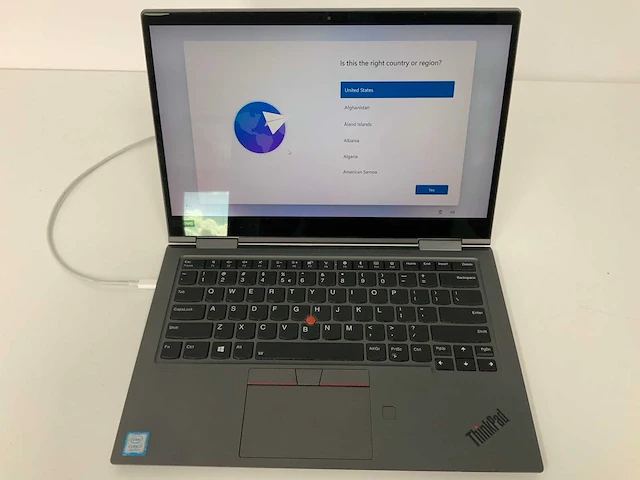 Lenovo thinkpad x1 yoga gen 4 laptop - afbeelding 1 van  3