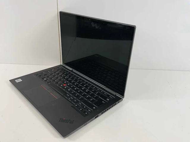 Lenovo thinkpad x1 yoga gen 5 14", core(tm) i7 10th gen, 16 gb ram, 256 gb nvme laptop - afbeelding 3 van  7