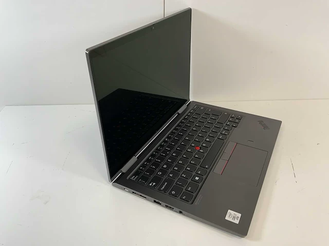 Lenovo thinkpad x1 yoga gen 5 14", core(tm) i7 10th gen, 16 gb ram, 256 gb nvme laptop - afbeelding 2 van  7
