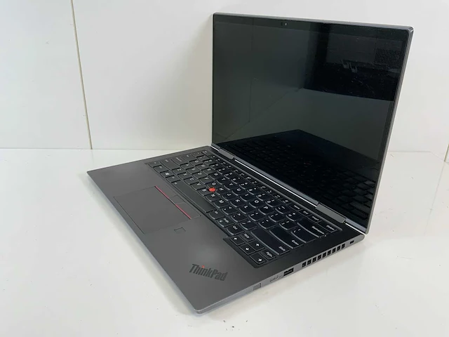 Lenovo thinkpad x1 yoga gen 5 14", core(tm) i7 10th gen, 16 gb ram, 256 gb nvme laptop - afbeelding 3 van  7